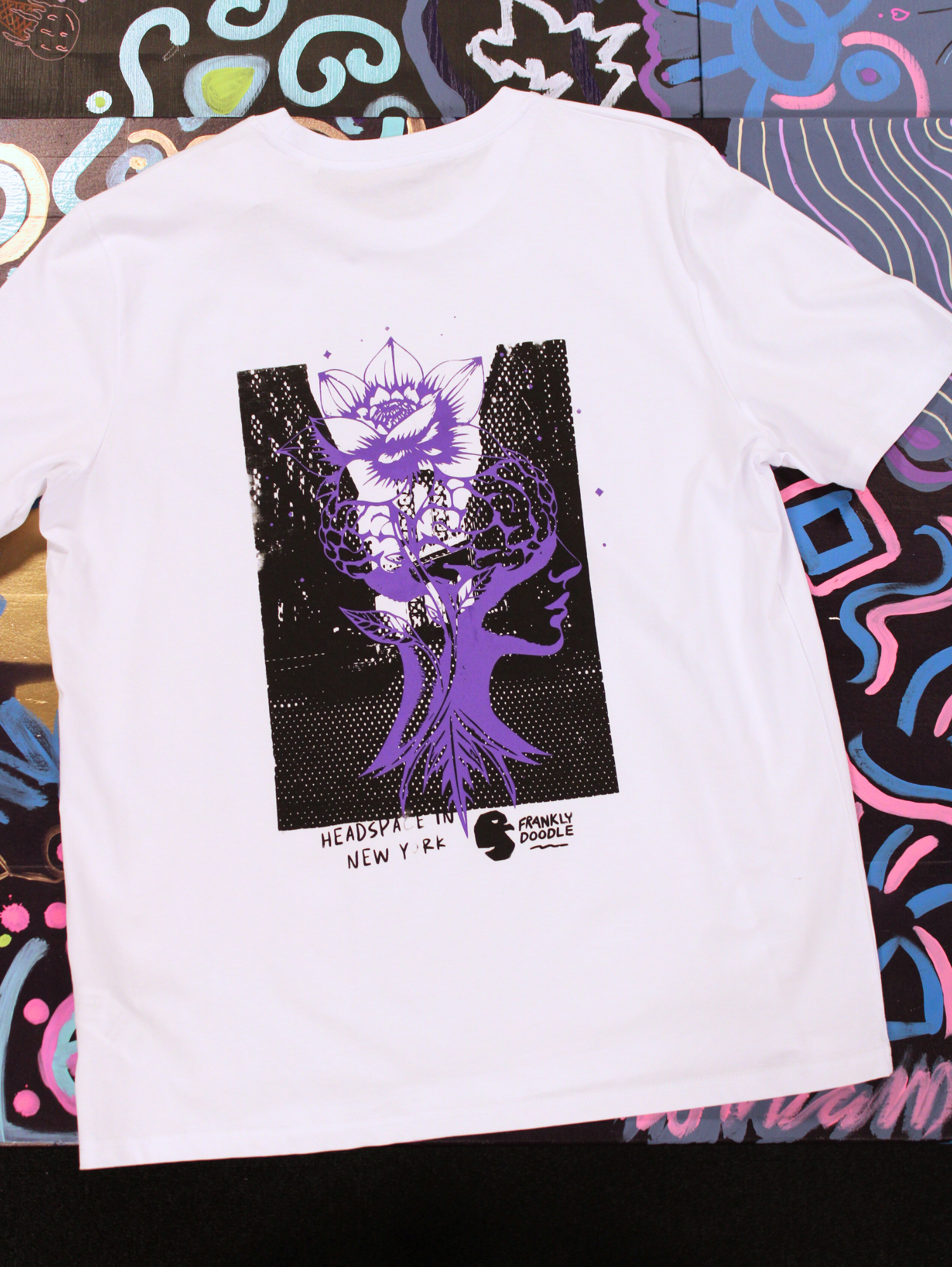 Tee Headspace in New York
